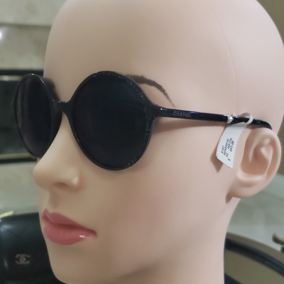 SOLD Authentic Chanel Sunglasses (New) - Picture 4 of 8